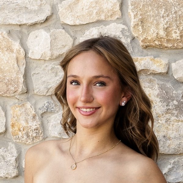 Kendall Henthorn